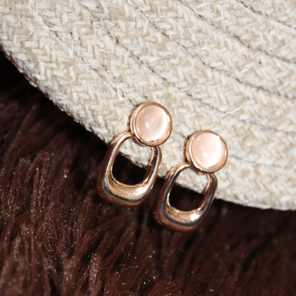Kyrin Rose Gold Monalisa Square Earrings - Image 4
