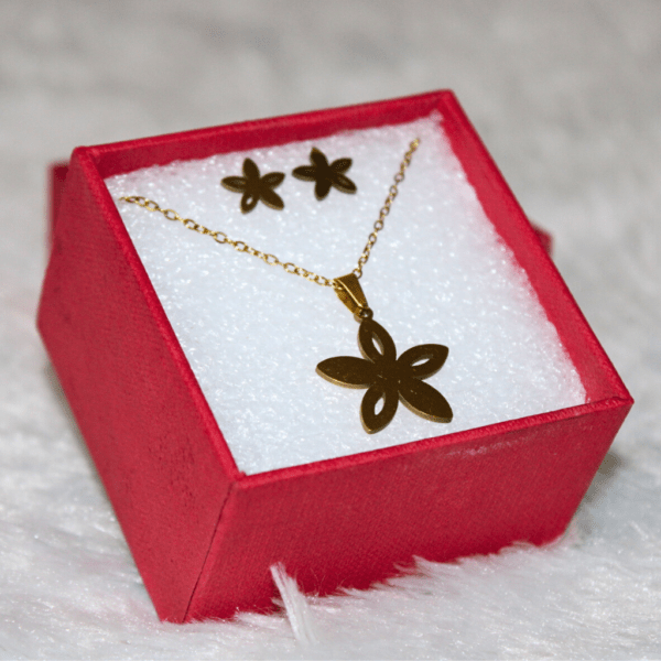 Kyrin Anti Tarnish Gold Flower Jewelry Set (with gift box) - Image 3