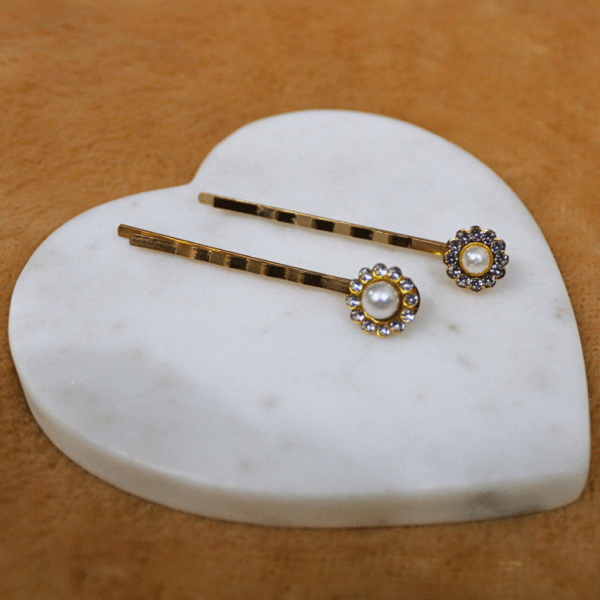 Kyrin Pearl Hair Clips - Image 2