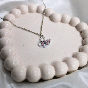 Kyrin Anti Tarnish Swan Pendant Chain