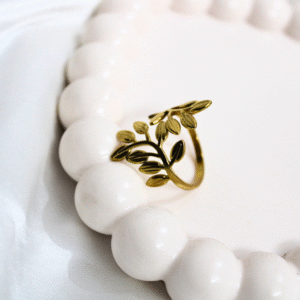 Kyrin Anti Tarnish Gold Leaf Rings