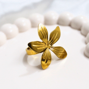 Kyrin Anti Tarnish Gold Flower Ring