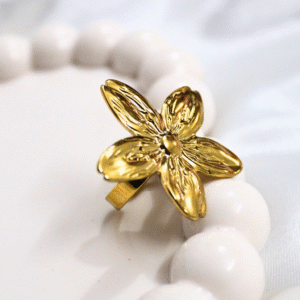 Kyrin Anti Tarnish Gold Flower Ring