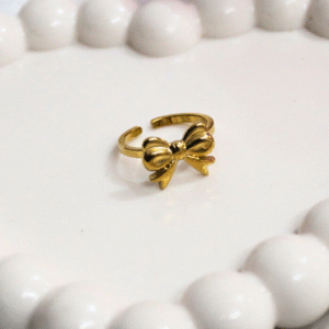 Kyrin Anti Tarnish Gold Bow Ring