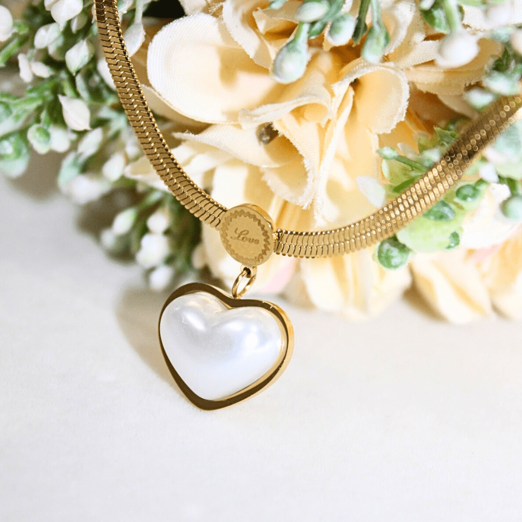 Kyrin Anti Tarnish Heart Pearl Pendant Chain