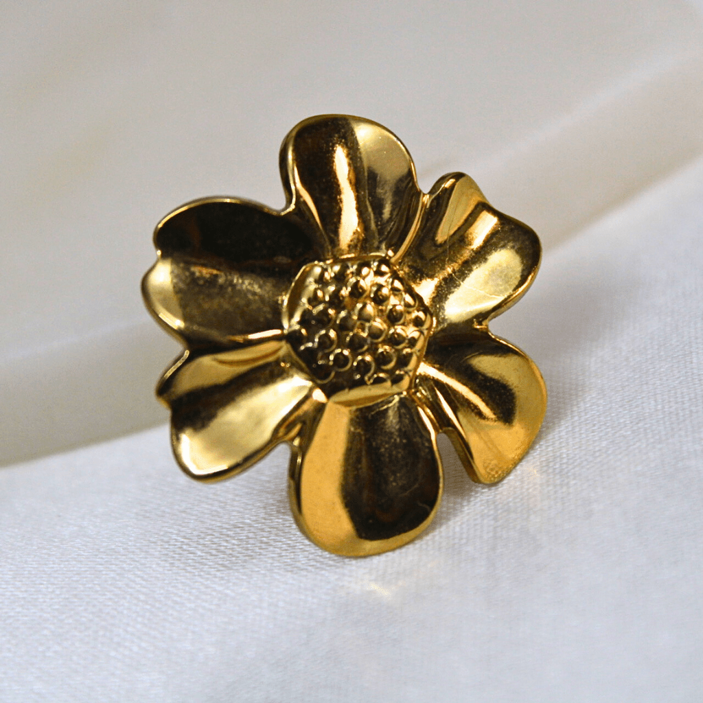 Kyrin Anti Tarnish Gold Flower Ring