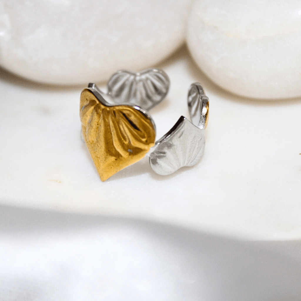 Kyrin Anti-Tarnish Dual Tone Heart Leaf Adjustable Ring – Lightweight Stainless Steel Ring for Women - Image 4