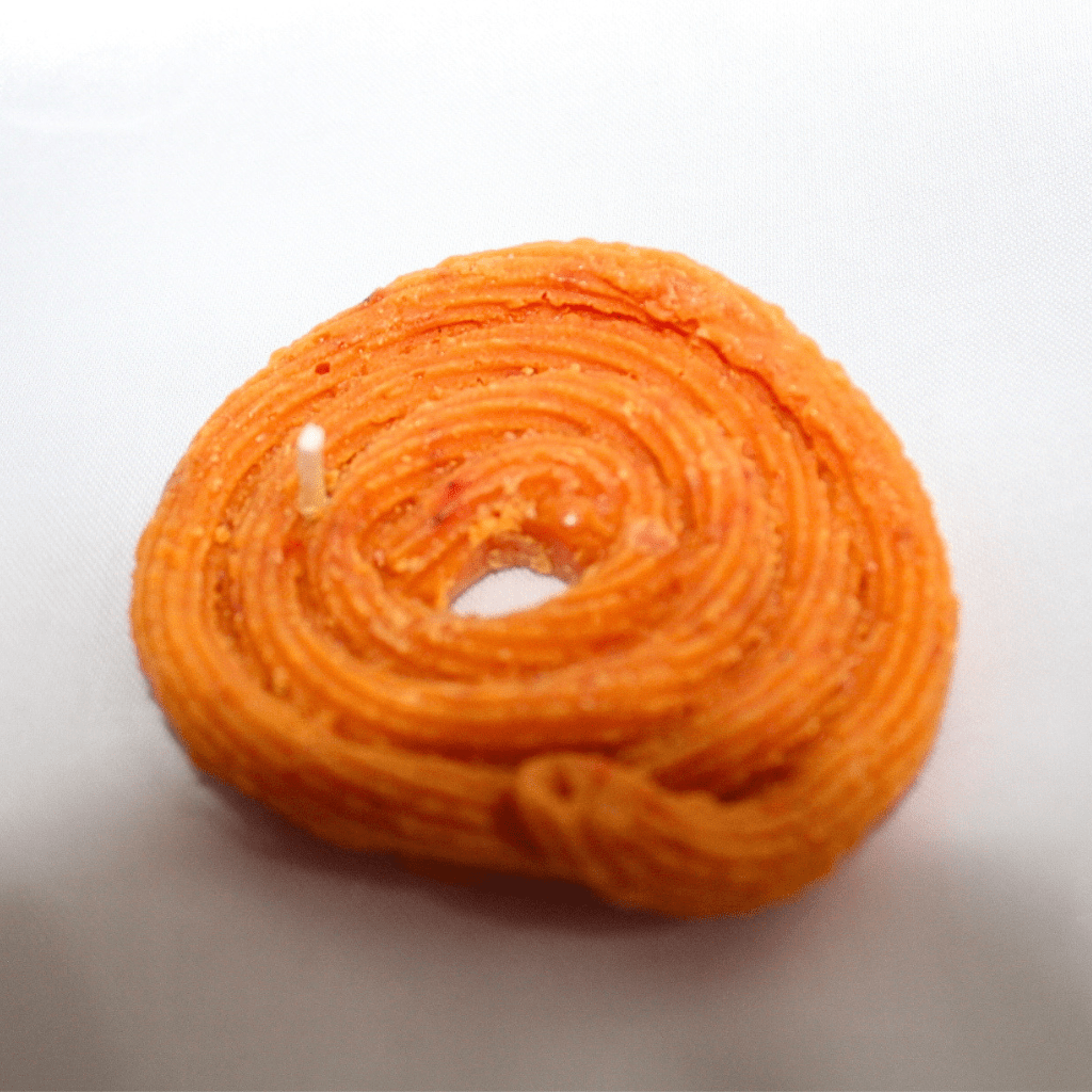 Kyrin Handmade Chakli Candle – Realistic Indian Snack Candle with Sweet & Savory Fragrance - Image 2