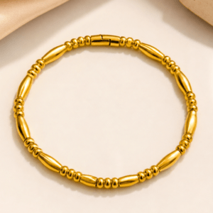 Kyrin Anti-Tarnish Gold Stainless Steel Bracelet for Women – Elegant Minimalist Everyday Jewellery 3 SEO-Friendly Image Titles